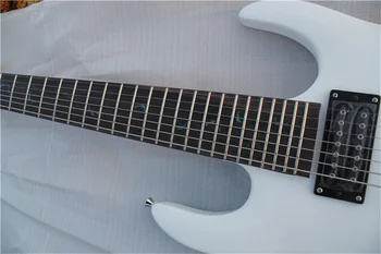 Custom 7 string kitarri, valge kitarr,pärn, kaela poldi kohta body ,maple neck,HH pickup,24 frets,chrome ' i nuppu
