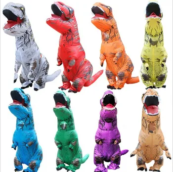 Iga-aastane kohtumine näita dinosaurus täispuhutav riided, ratsutamine püksid, välismaalase lasteasutused puhkus pool näidata riided
