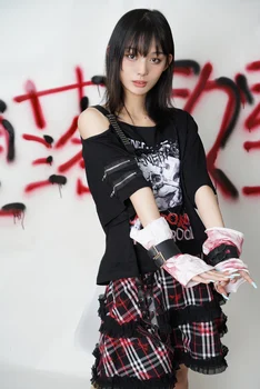 Punk ebaregulaarne Aastatuhande y2k Jaapani Shibuya Spice Girl Must Skelett Risti varasügisel olkaimeton pikk varrukas T-särk.